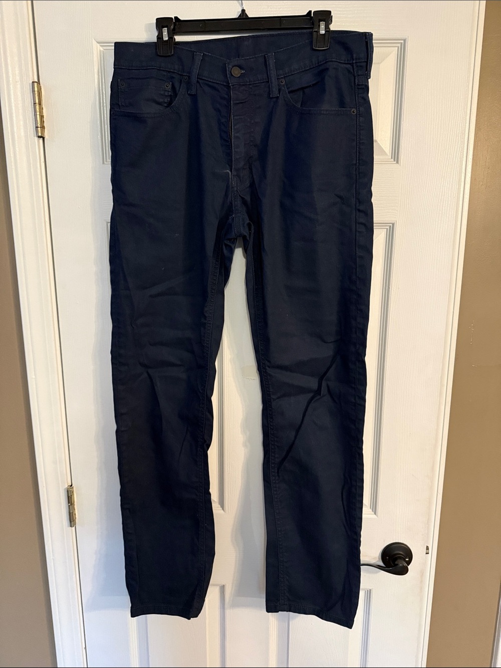 Levi's Men's Dark Navy Chinos